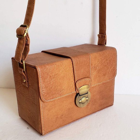 Atmosphere Handbags - Rare BOX BAG Cube Crossbody Rectangular Geometric